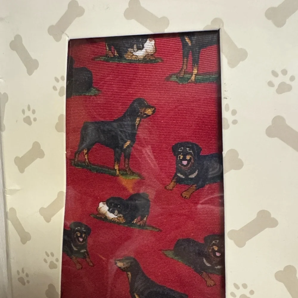 Alynn Red Rottweiler Pattern Tie - Picture 2 of 2